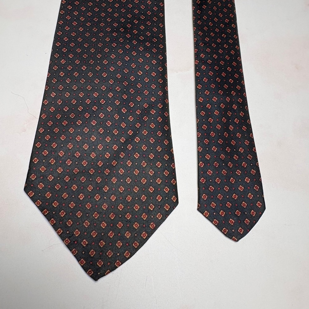 Kuppenheimer Mens Silk Tie Black Red Diamond Pattern Formal Necktie